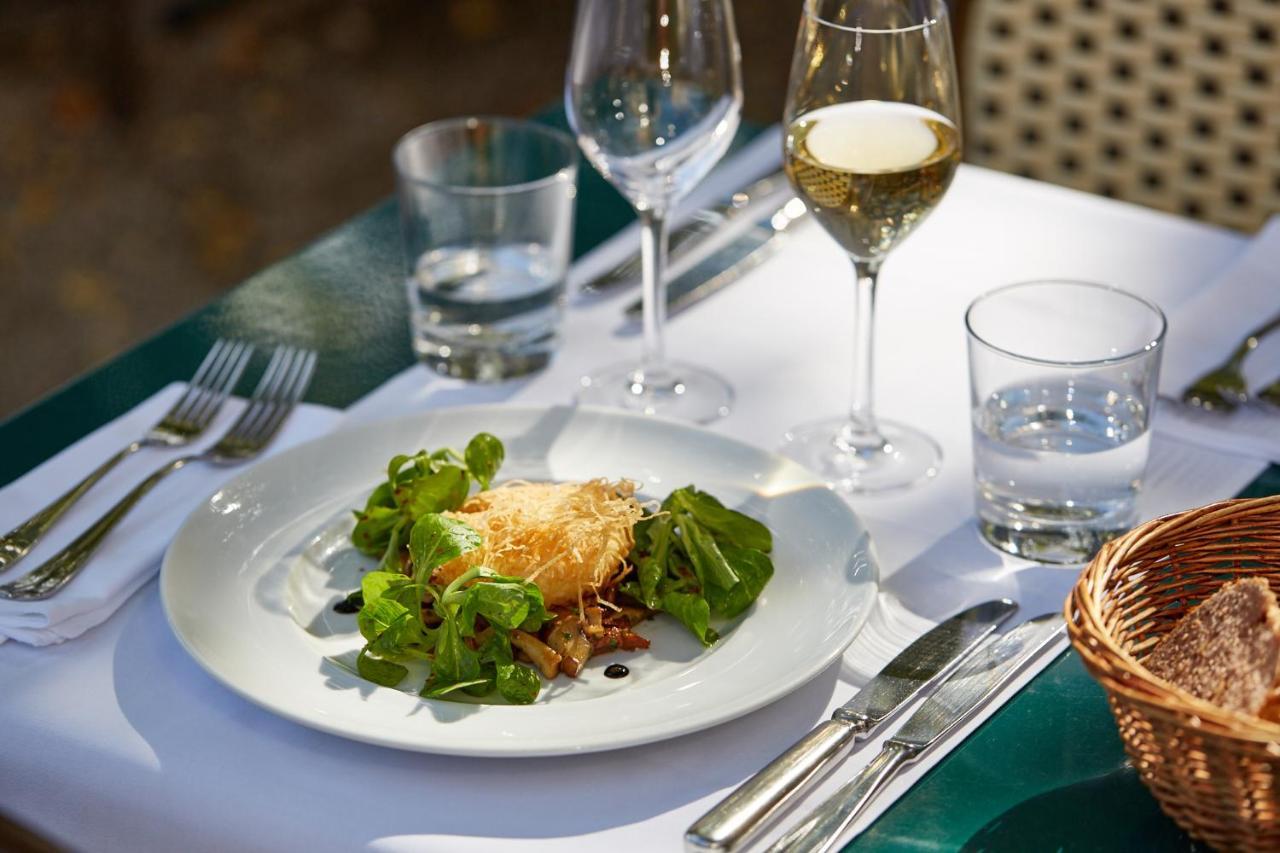 Hotel Brasserie Au Violon バーゼル エクステリア 写真