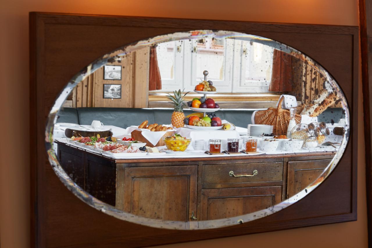 Hotel Brasserie Au Violon バーゼル エクステリア 写真